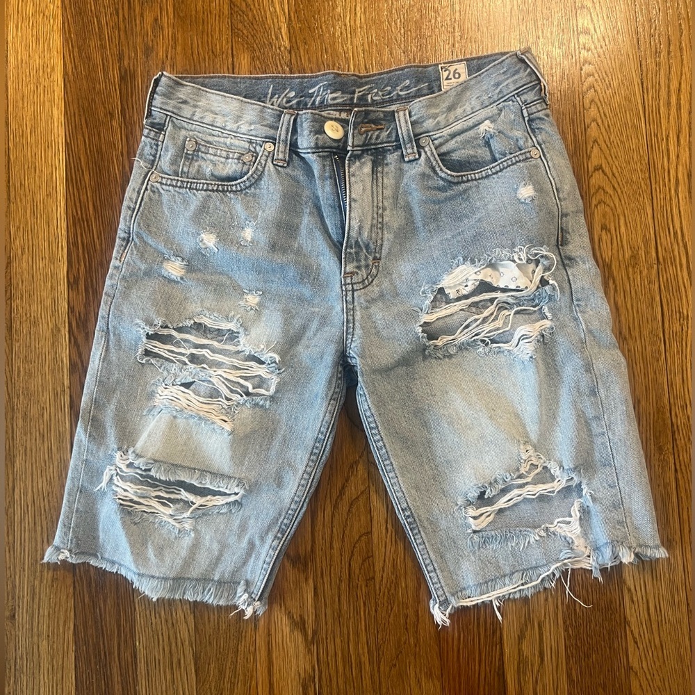 We The Free Ripped Denim Jean Shorts - Picture 1 of 4